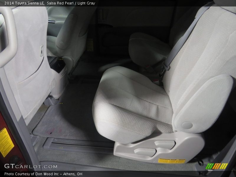 Salsa Red Pearl / Light Gray 2014 Toyota Sienna LE