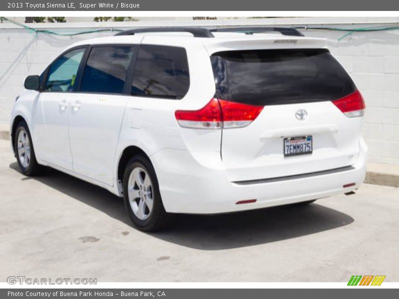 Super White / Bisque 2013 Toyota Sienna LE