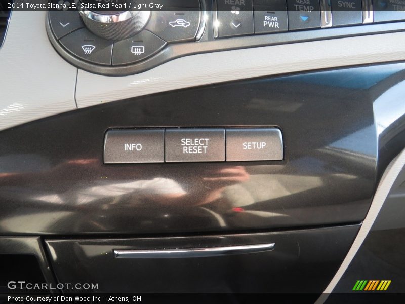 Salsa Red Pearl / Light Gray 2014 Toyota Sienna LE