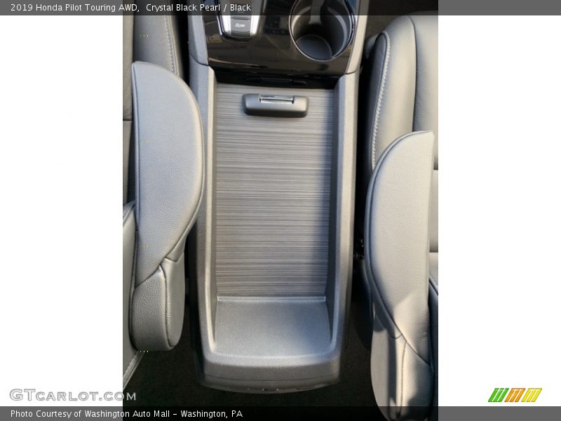 Crystal Black Pearl / Black 2019 Honda Pilot Touring AWD