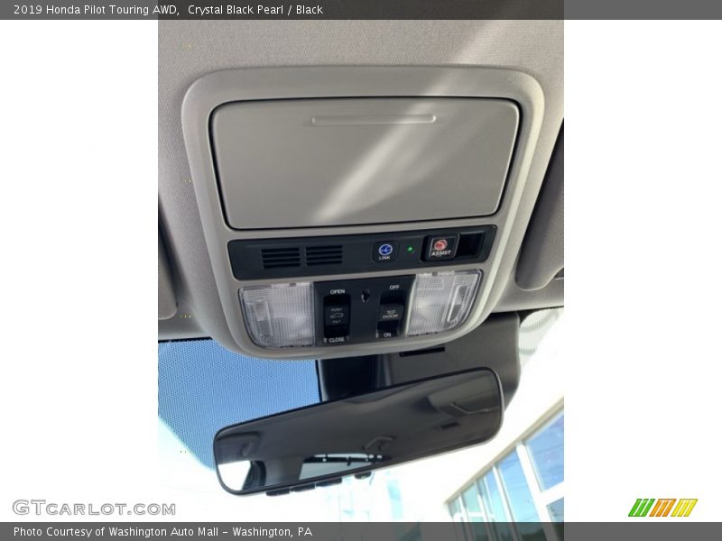 Crystal Black Pearl / Black 2019 Honda Pilot Touring AWD