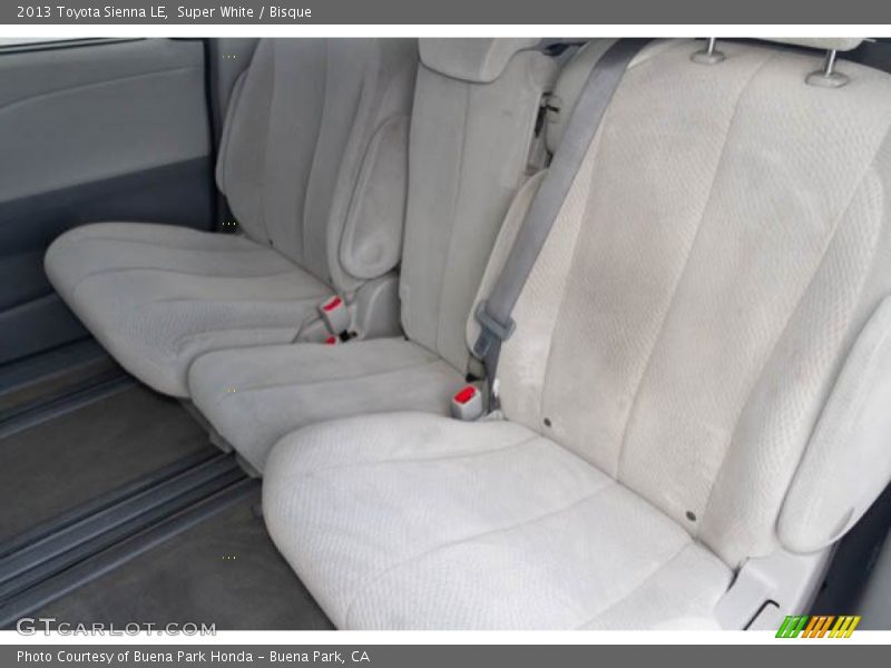 Super White / Bisque 2013 Toyota Sienna LE