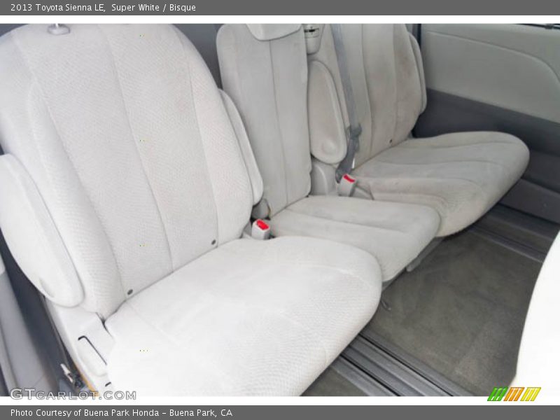 Super White / Bisque 2013 Toyota Sienna LE
