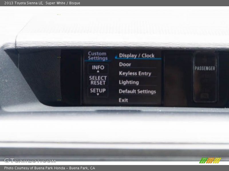 Super White / Bisque 2013 Toyota Sienna LE