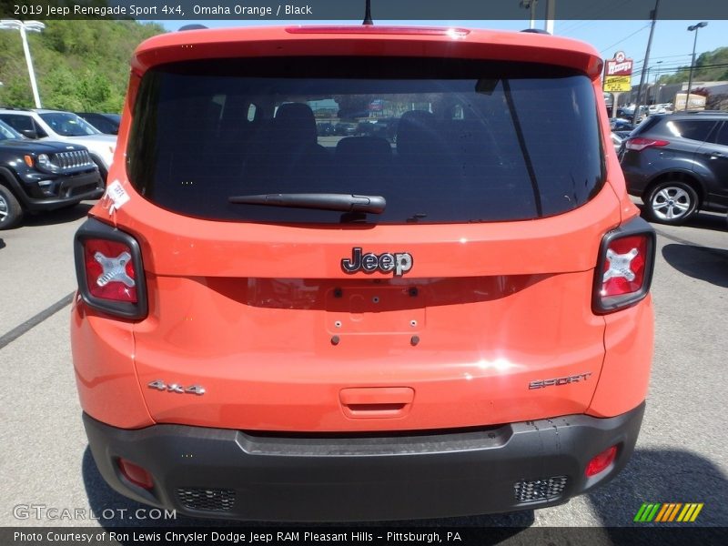 Omaha Orange / Black 2019 Jeep Renegade Sport 4x4