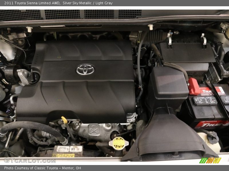 Silver Sky Metallic / Light Gray 2011 Toyota Sienna Limited AWD