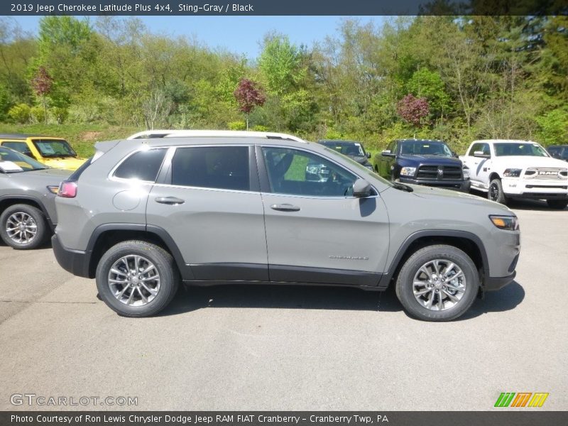 Sting-Gray / Black 2019 Jeep Cherokee Latitude Plus 4x4