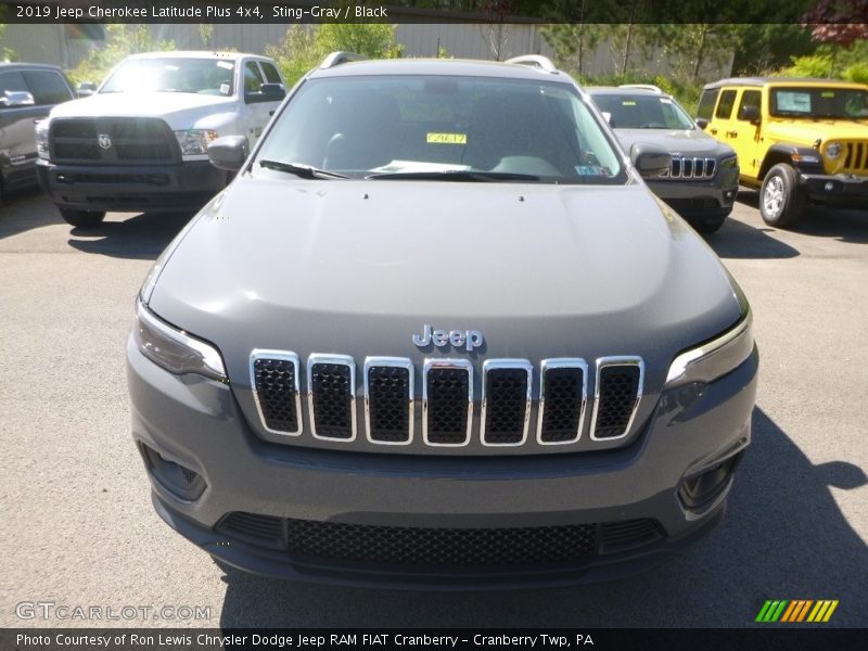 Sting-Gray / Black 2019 Jeep Cherokee Latitude Plus 4x4