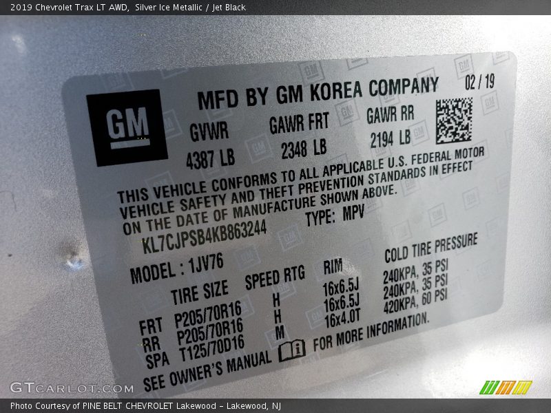 Silver Ice Metallic / Jet Black 2019 Chevrolet Trax LT AWD