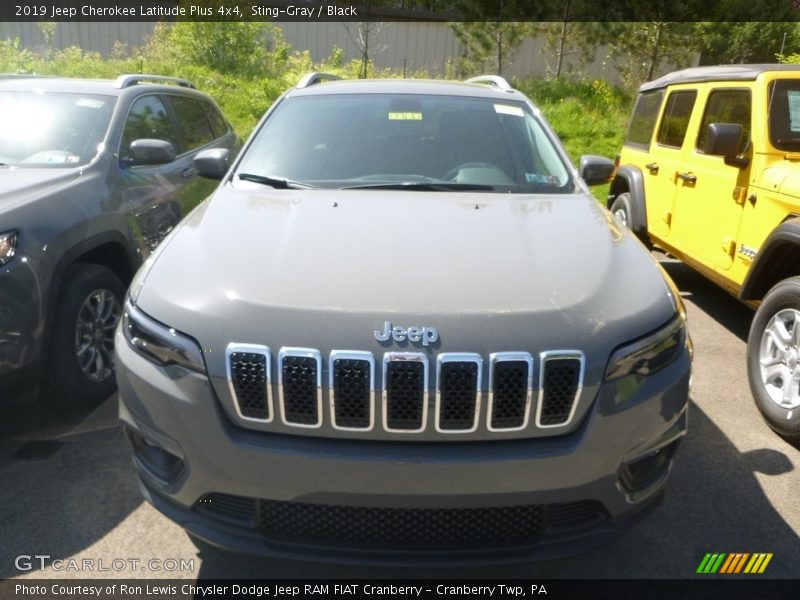 Sting-Gray / Black 2019 Jeep Cherokee Latitude Plus 4x4