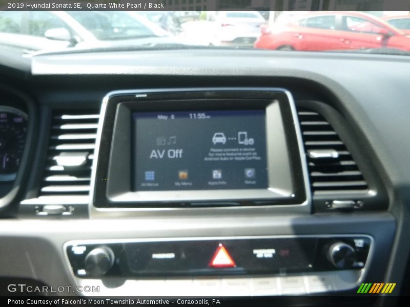 Quartz White Pearl / Black 2019 Hyundai Sonata SE