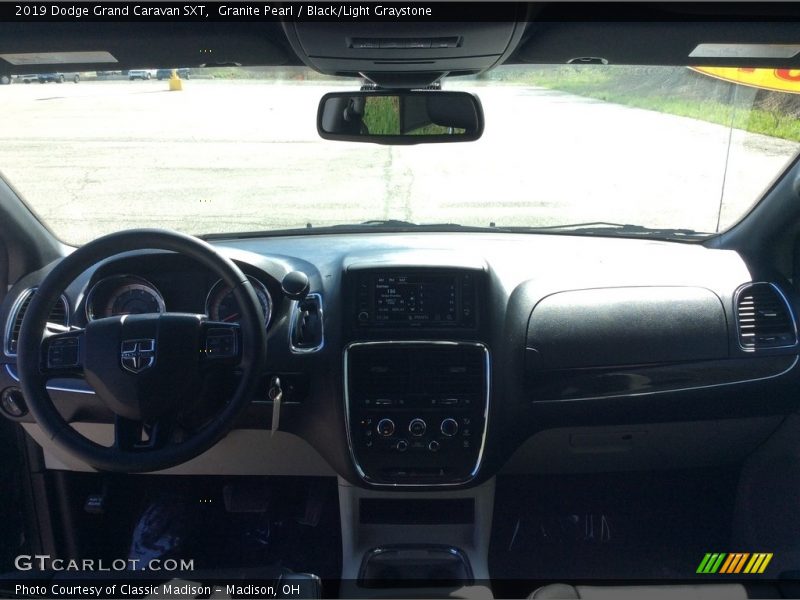 Granite Pearl / Black/Light Graystone 2019 Dodge Grand Caravan SXT