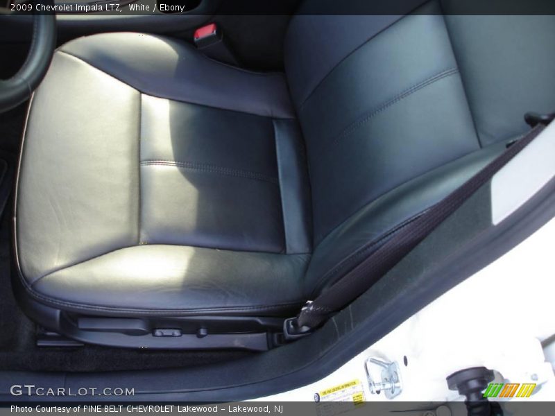 White / Ebony 2009 Chevrolet Impala LTZ