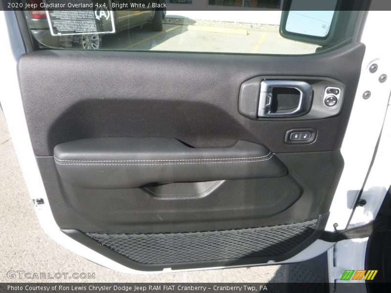 Door Panel of 2020 Gladiator Overland 4x4