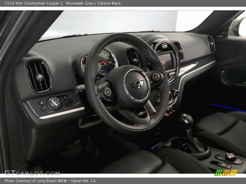 Moonwalk Grey / Carbon Black 2019 Mini Countryman Cooper S