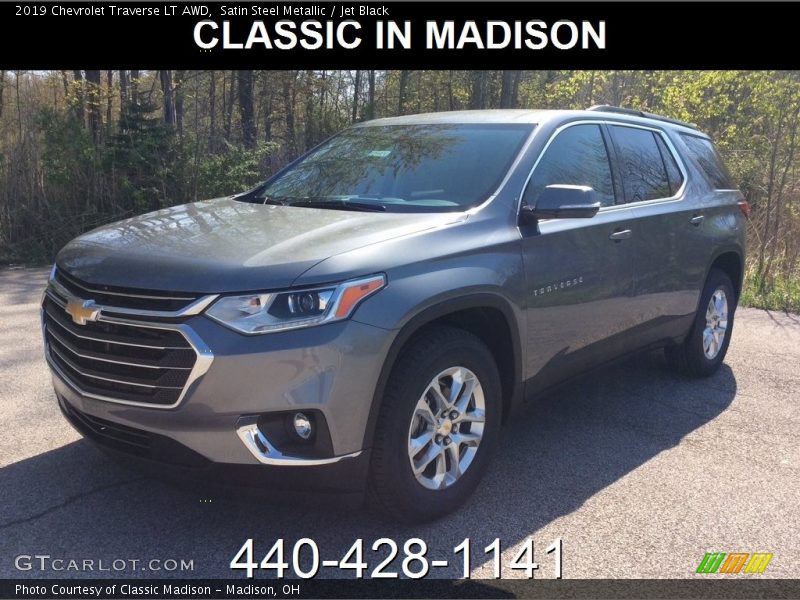Satin Steel Metallic / Jet Black 2019 Chevrolet Traverse LT AWD