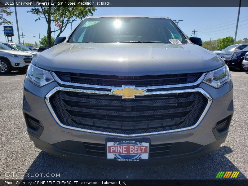 Satin Steel Metallic / Jet Black 2019 Chevrolet Traverse LS