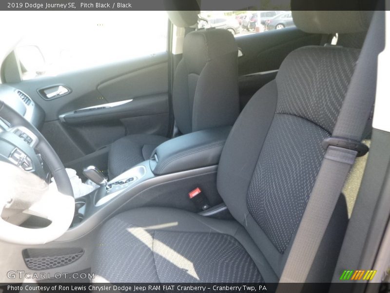 Pitch Black / Black 2019 Dodge Journey SE