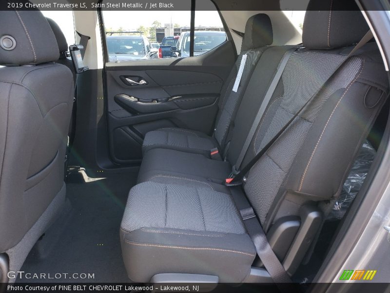 Satin Steel Metallic / Jet Black 2019 Chevrolet Traverse LS