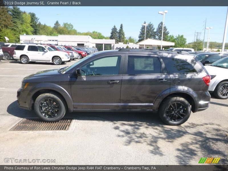 Granite Pearl / Black 2019 Dodge Journey SE