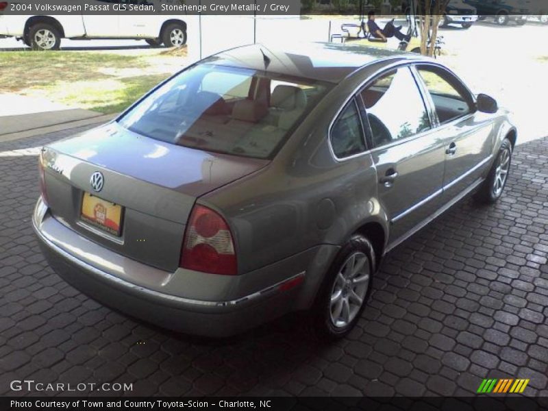 Stonehenge Grey Metallic / Grey 2004 Volkswagen Passat GLS Sedan