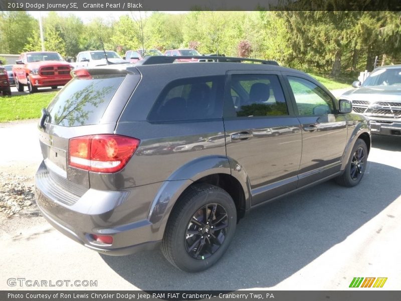 Granite Pearl / Black 2019 Dodge Journey SE