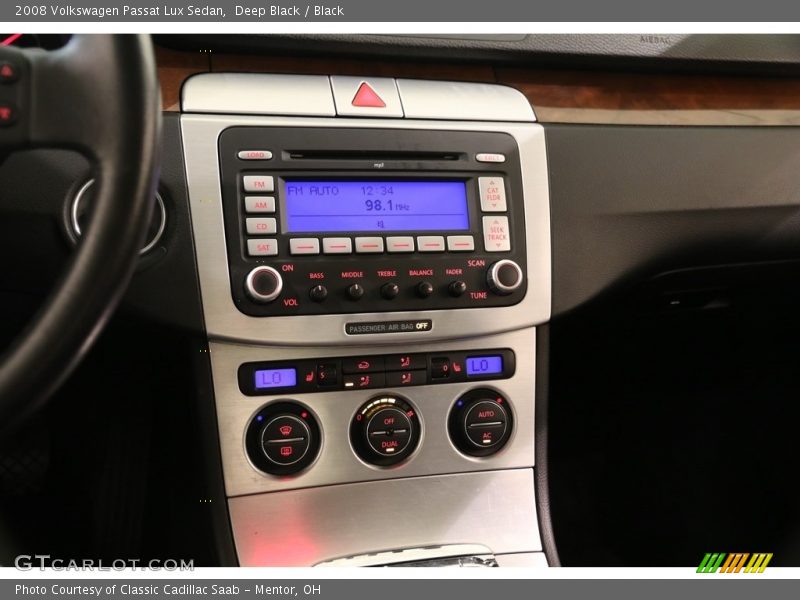 Deep Black / Black 2008 Volkswagen Passat Lux Sedan