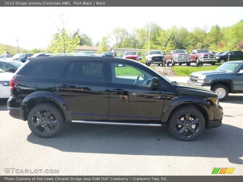 Pitch Black / Black 2019 Dodge Journey Crossroad AWD