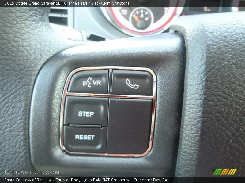 Granite Pearl / Black/Light Graystone 2019 Dodge Grand Caravan SE