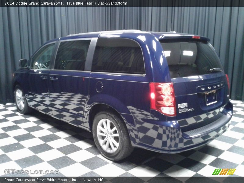 True Blue Pearl / Black/Sandstorm 2014 Dodge Grand Caravan SXT