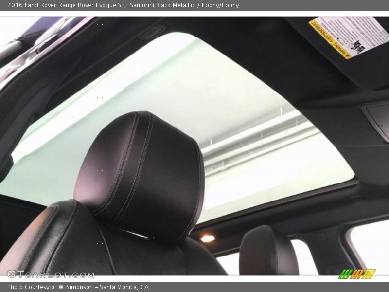 Santorini Black Metalllic / Ebony/Ebony 2016 Land Rover Range Rover Evoque SE
