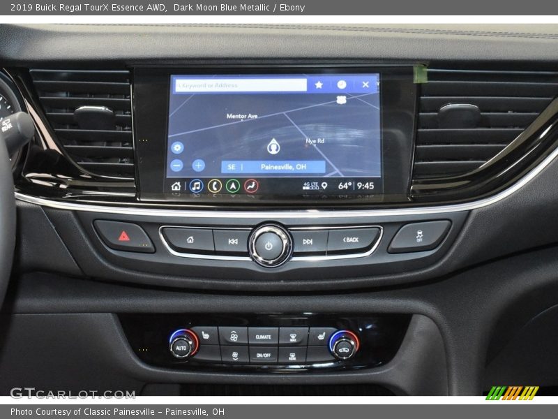 Controls of 2019 Regal TourX Essence AWD