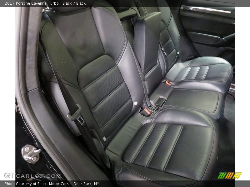 Black / Black 2017 Porsche Cayenne Turbo