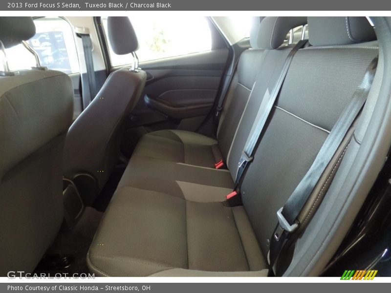 Tuxedo Black / Charcoal Black 2013 Ford Focus S Sedan