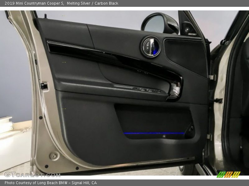 Melting Silver / Carbon Black 2019 Mini Countryman Cooper S