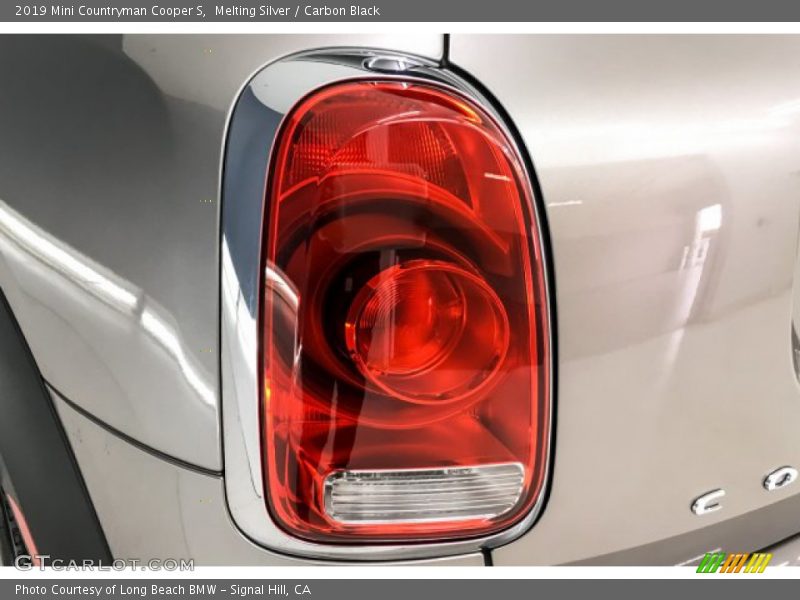 Melting Silver / Carbon Black 2019 Mini Countryman Cooper S