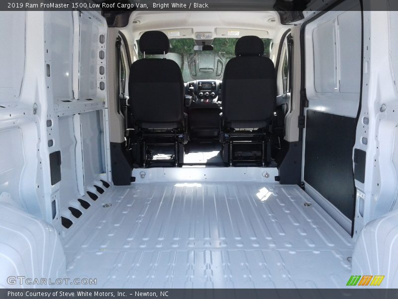 Bright White / Black 2019 Ram ProMaster 1500 Low Roof Cargo Van