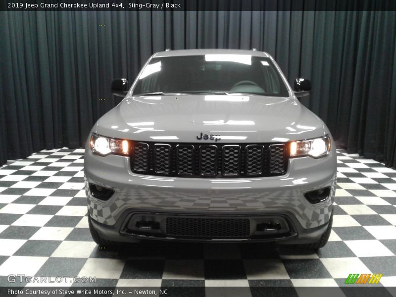 Sting-Gray / Black 2019 Jeep Grand Cherokee Upland 4x4