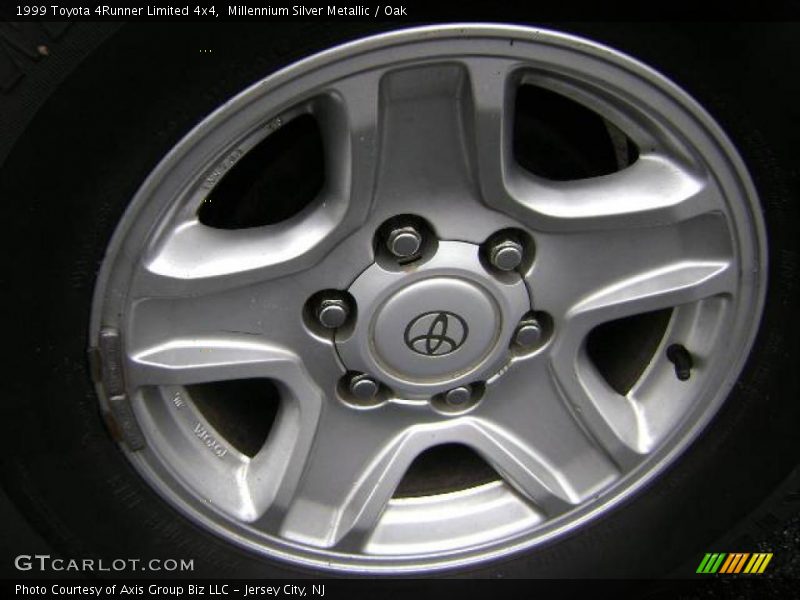 Millennium Silver Metallic / Oak 1999 Toyota 4Runner Limited 4x4