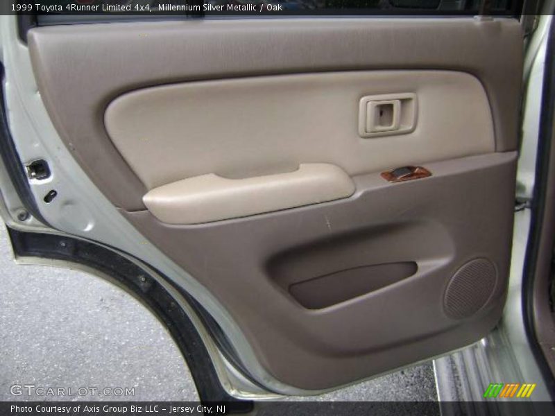 Millennium Silver Metallic / Oak 1999 Toyota 4Runner Limited 4x4