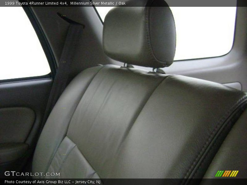 Millennium Silver Metallic / Oak 1999 Toyota 4Runner Limited 4x4