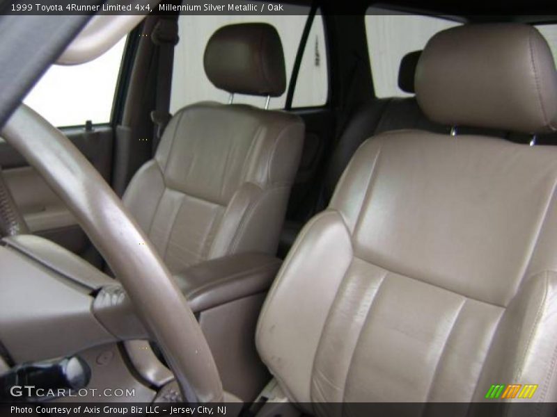 Millennium Silver Metallic / Oak 1999 Toyota 4Runner Limited 4x4