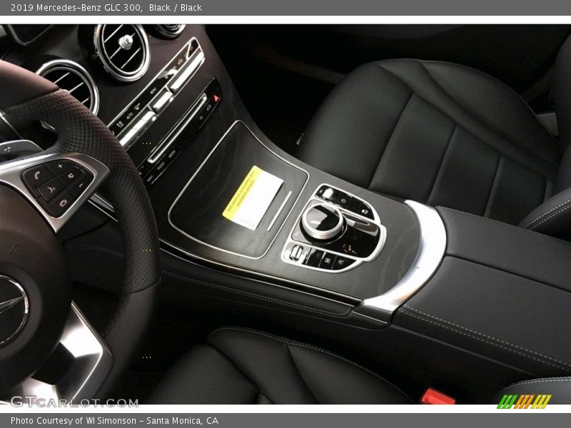 Black / Black 2019 Mercedes-Benz GLC 300