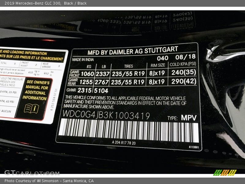Black / Black 2019 Mercedes-Benz GLC 300