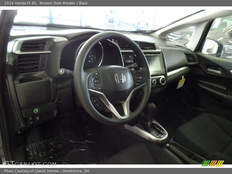Modern Steel Metallic / Black 2019 Honda Fit EX