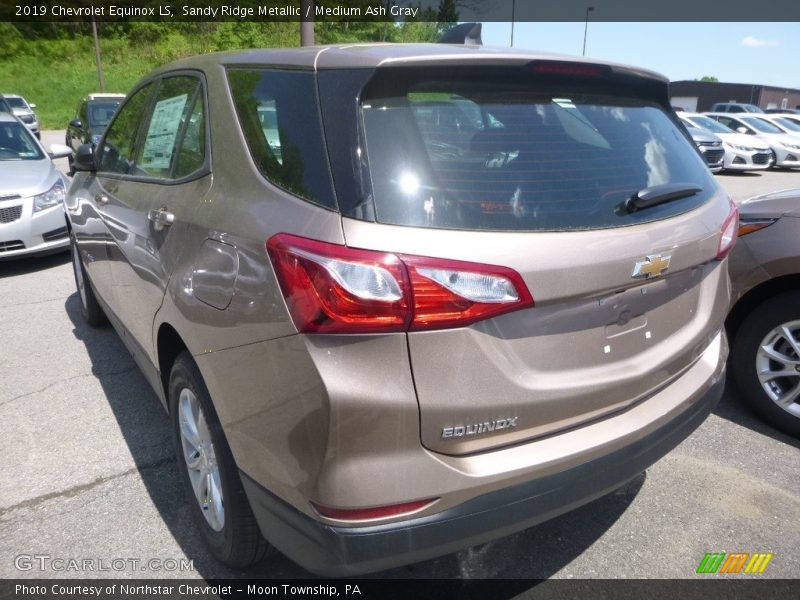 Sandy Ridge Metallic / Medium Ash Gray 2019 Chevrolet Equinox LS