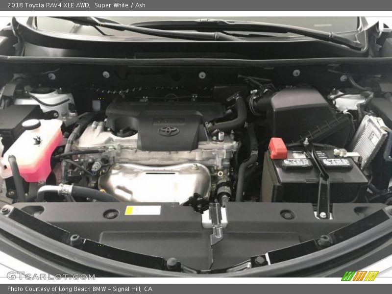 Super White / Ash 2018 Toyota RAV4 XLE AWD
