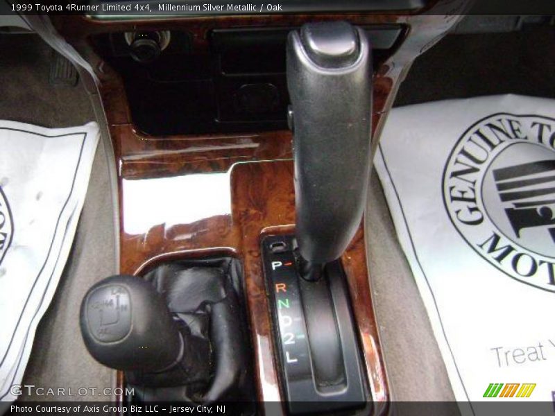 Millennium Silver Metallic / Oak 1999 Toyota 4Runner Limited 4x4