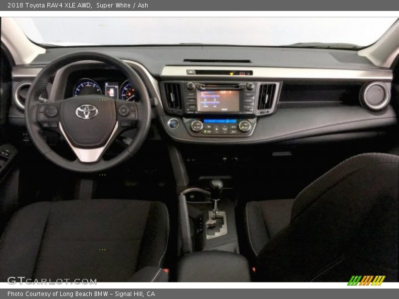 Super White / Ash 2018 Toyota RAV4 XLE AWD