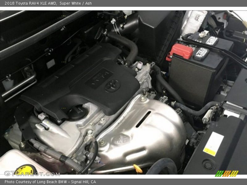 Super White / Ash 2018 Toyota RAV4 XLE AWD